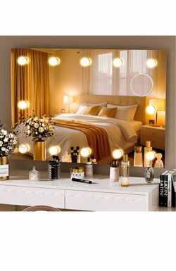 Hollywood Vanity/Bathroom mirror with LED Bulbs