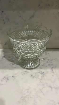 Anchor Hockey Wexford pedestal bowl