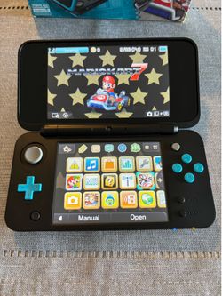 Nintendo New 2DS XL Mario Kart Edition Bundle - Complete in Box (CIB) + 5 Top Games (With Cases)