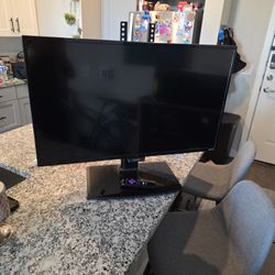 32 In SMART TV Roku