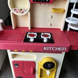 Toy Kitchen