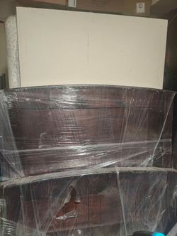 Twin size bed under 3 mattresses