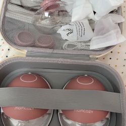 Momcozy