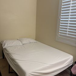 Queen Memory Foam Bed