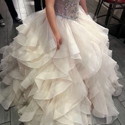 Quinceñera dress 