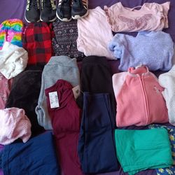 Size 4t/5t Girls Clothse