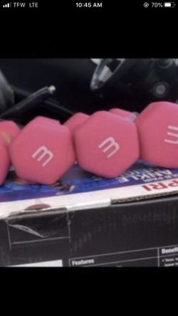 New 3 lbs Dumbbell each comes in pairs meaning only 2 come at the posting price not 4, also available DB’s come in 2, 3, 5, 8, 10 lbs prices vary