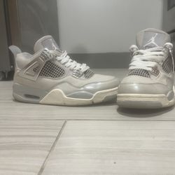 Frozen Moments Jordan 4