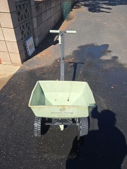 Broadcast Spreader