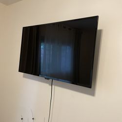 Insignia 40 Inch Smart tv 