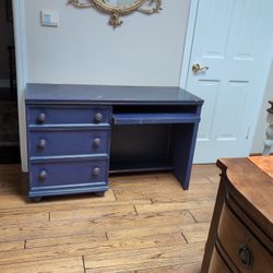 Solid Wood Navy Blue 3-Drawer Desk w/pullout keyboard shelf