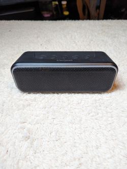 Black Web Bluetooth Speaker 