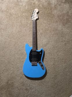 Squier Mustang