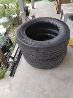 Pair of 245/60R18 Supermax HT-1 SUV Tires - Great Tread!