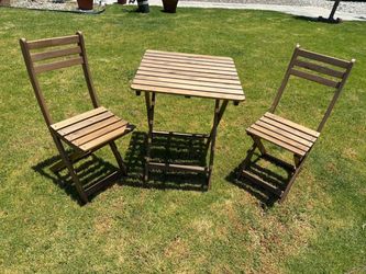 Patio.  Set