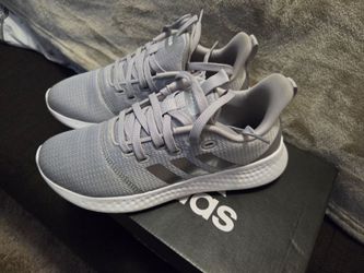 Addidas women sneakers