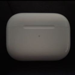 airpod pros 2nd gen almost new bought 3 weeks ago not used much