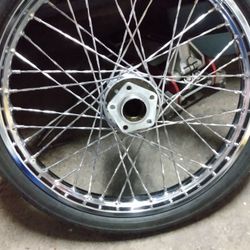 21" Dual Disc with twisted spokes and stainless steel nipples