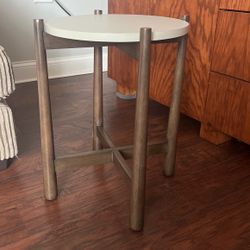 Side Tables 