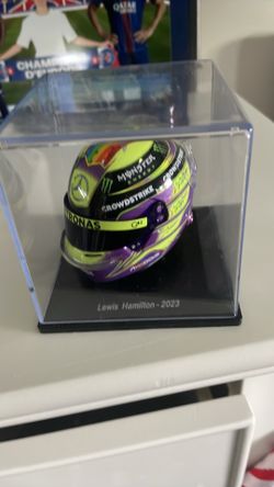 Lewis Hamilton mini helmet 2023