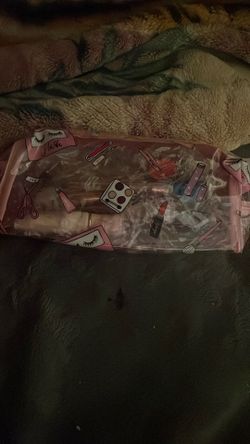 Makeup Bag And Glitter Liner