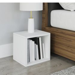 Peel & Stick Cube Made With Recycled Materials 