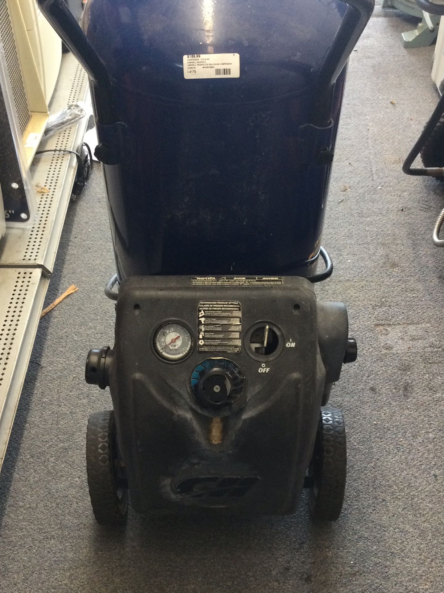 Campbell Hausfeld 20 Gallon Vertical Air Compressor