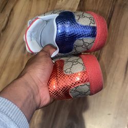 Gucci Supreme Gg Red bottoms Beige