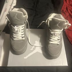 Jordan’s 5s Size 7 