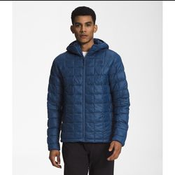 North Face Jacket (Navy Blue) - Thermoball Eco-Padded Hooded Jacket - XL