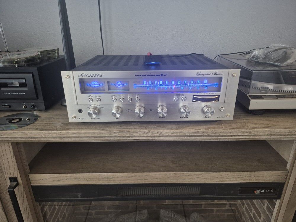 MARANTZ 2226B