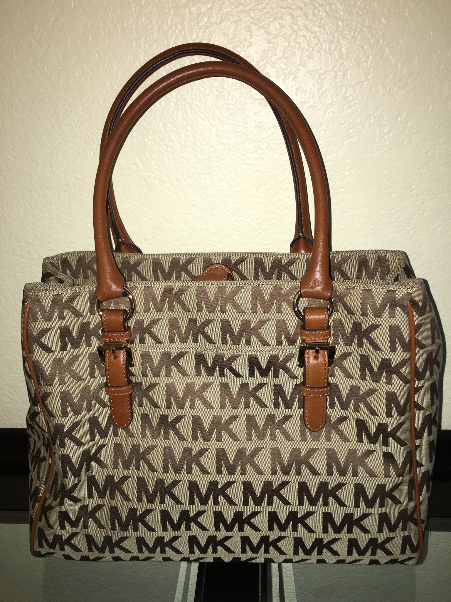 MK Authentic Big New