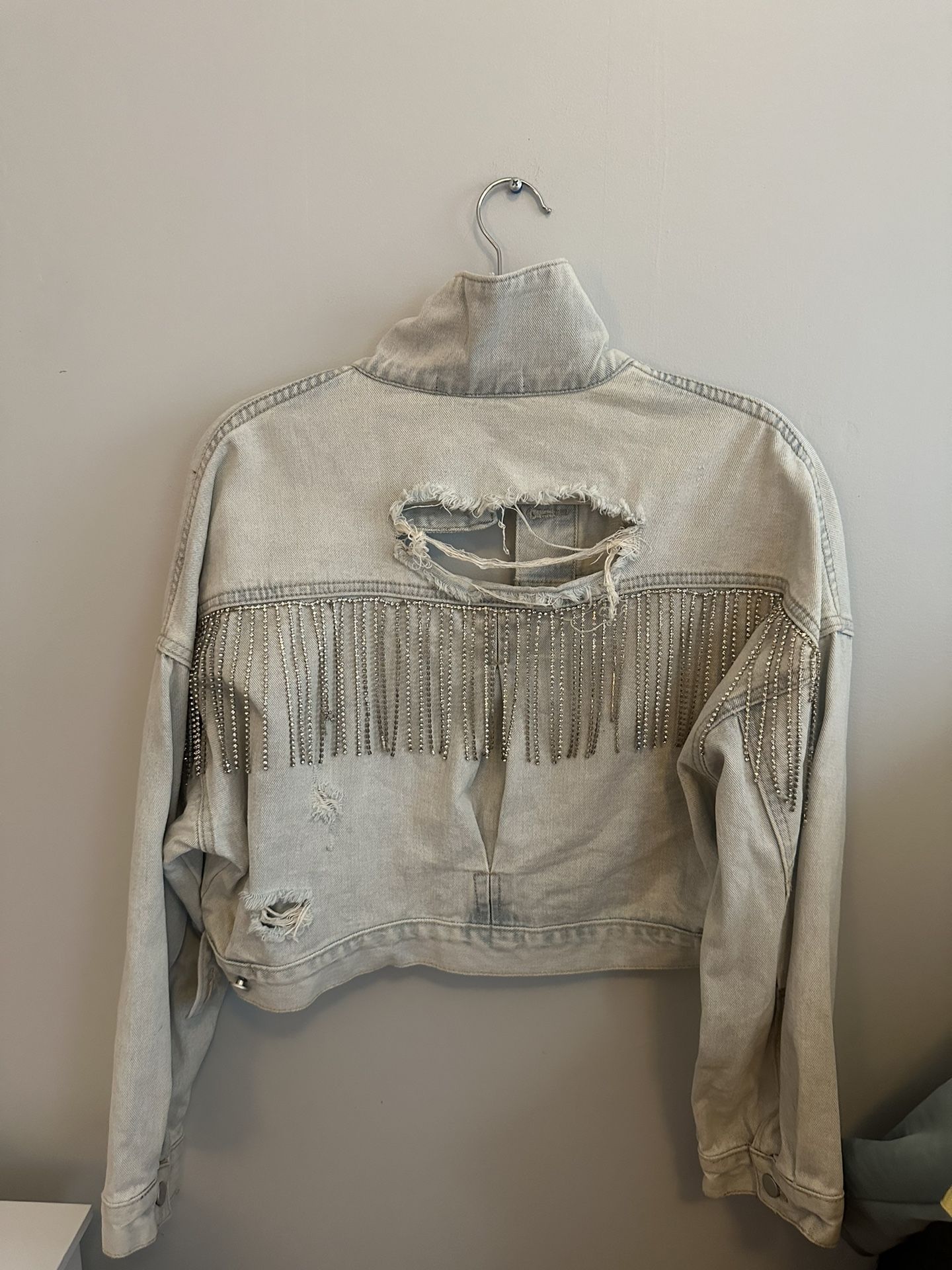 Light Blue Distressed Rhinestone Fringed Cropped Denim Jacket