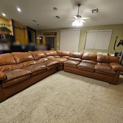 All Leather Sectional With Pull Out Bed 