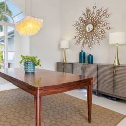 Dining Table - Solid Red Oak - Well Appointed - $299 (Port St Lucie)