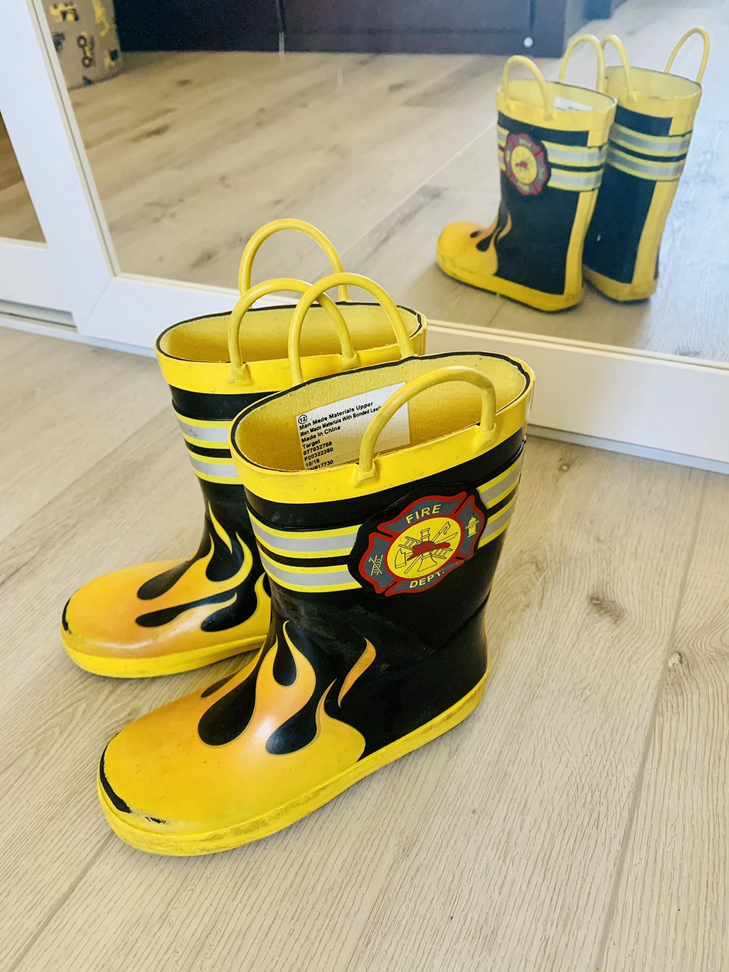 Kids Rain Boots Firefighter Dept Size 12