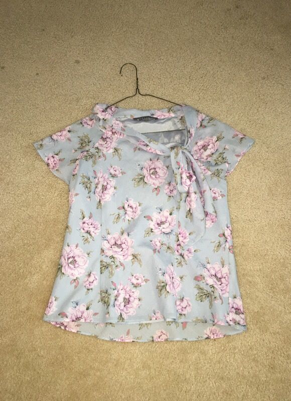 Laura Ashly beautiful top