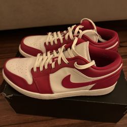 Air Jordan’s 1 Low, Men’s 8