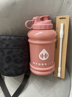 Hydrojug with sleeve and straw