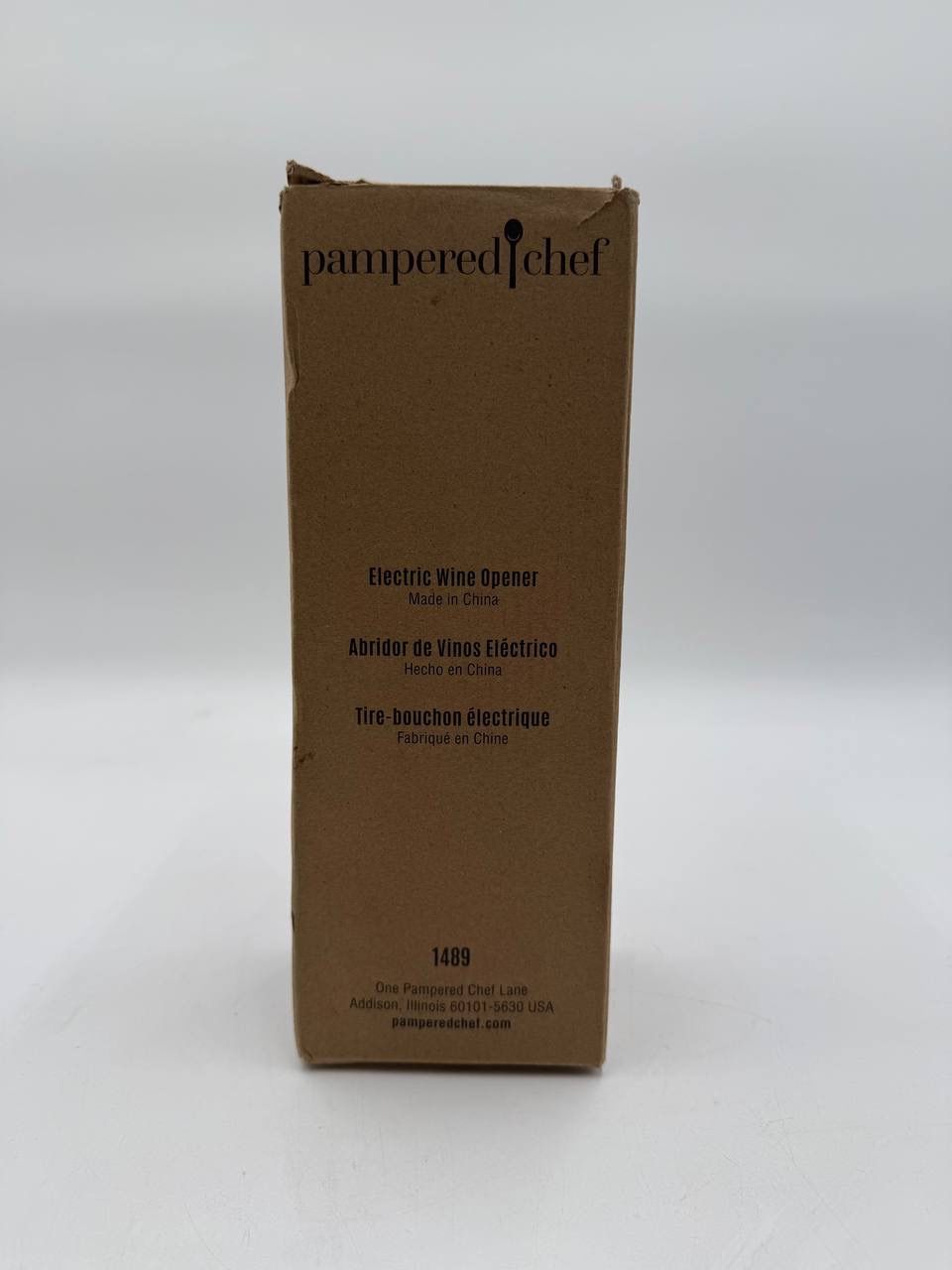 NEW Pampered Chef Electric Wine Opener #1489. Brand New