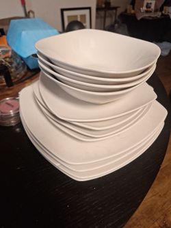 White Dish set