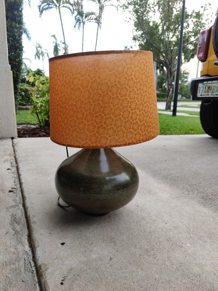 Vintage Retro Table Lamp