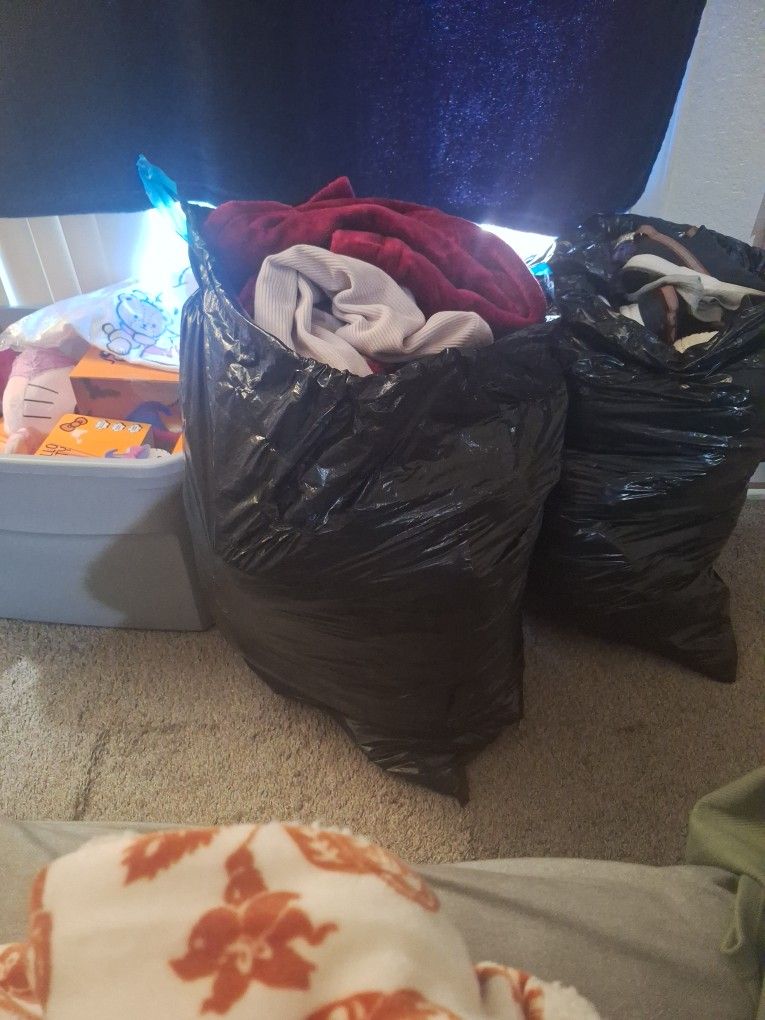 Women's Clothing New And  Used 