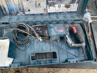 Bosch Bulldog Xtreme Rotary Hammer Drill