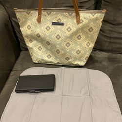 Petunia Pickle Bottom Diaper Bag