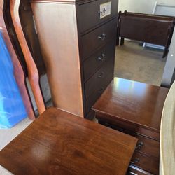 Complete Bed Room Including Twin Bed, Punk Bed, Mattress, Night Stand And Chest. 