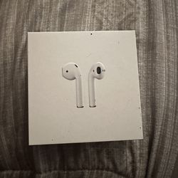 Apple AirPods ( 1st Generation ) 
