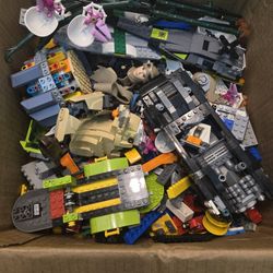 16lbs Of Lego Bulk With Possible Sets