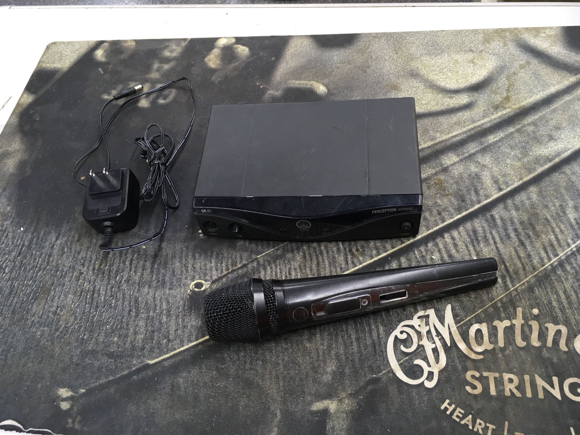 AKG Wireless Mic