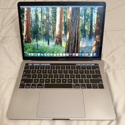 MacBook Pro 15" 2018 512GB + 16GB RAM and touchbar